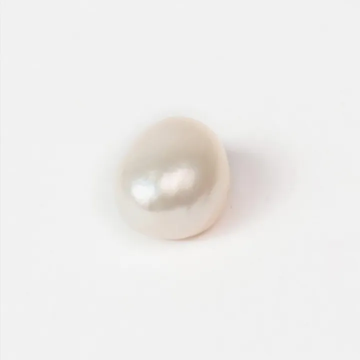 White Color Circular Shaped Precious Pearl/Moti Loose Gemstone (Per Carat) – Chandra (Moon) Special